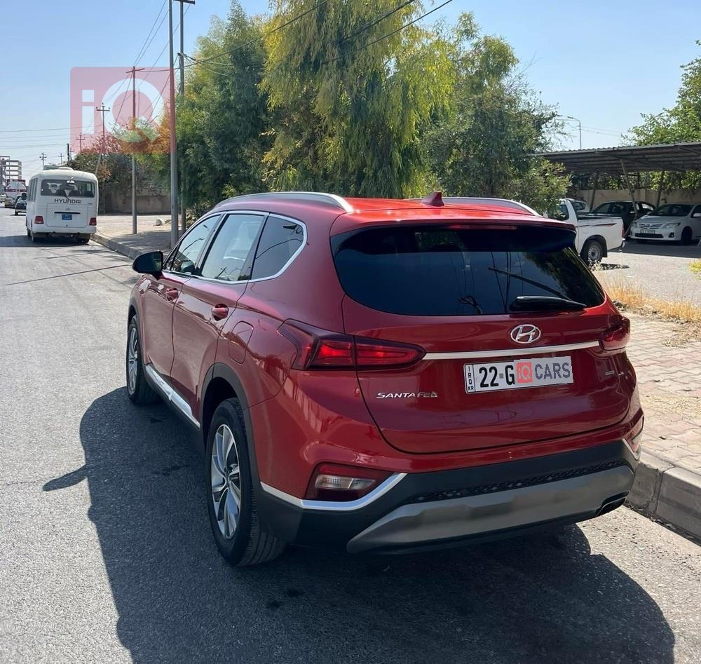 هيونداي سانتافي